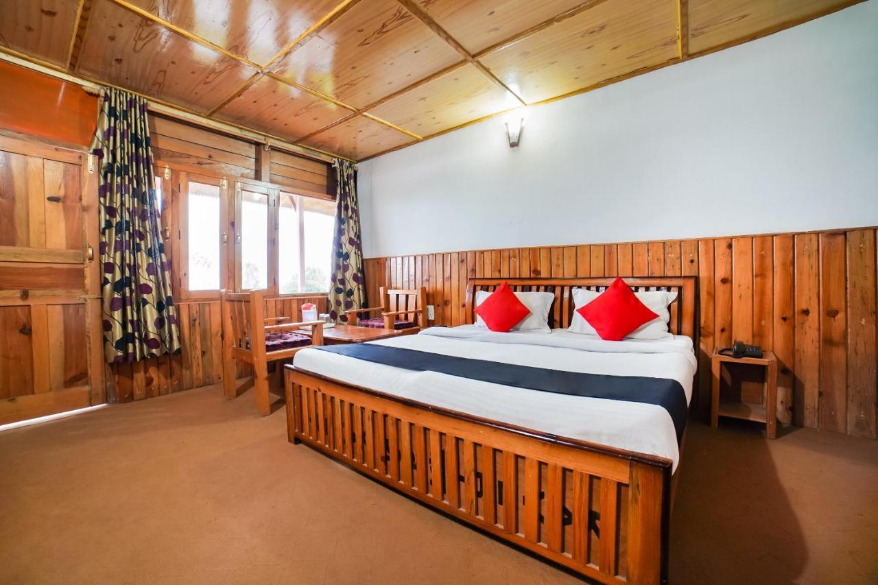 Capital O 47240 Hotel Blossom Resort Kausani Esterno foto